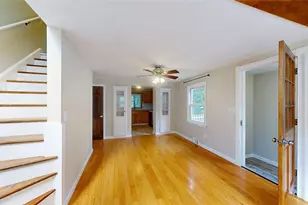 11 Harris Ave, Johnston, RI 02919 - Photo 4