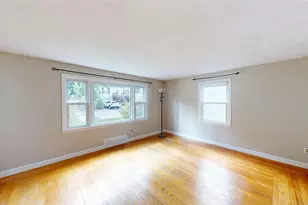 11 Harris Ave, Johnston, RI 02919 - Photo 8