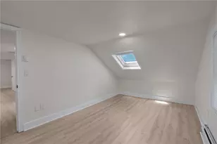 97 Jenkins St, Providence, RI 02906 - Photo 46