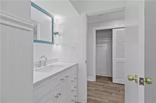 37 Lee Ave, Newport, RI 02840 - Photo 18