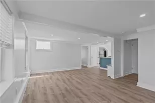 37 Lee Ave, Newport, RI 02840 - Photo 6