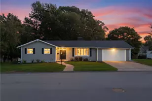 27 W River Pkwy, North Providence, RI 02904 - Photo 38