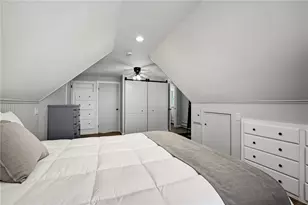 89 Interlocken Rd, East Providence, RI 02914 - Photo 18