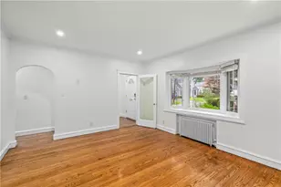 110 Ausdale Rd, Cranston, RI 02910 - Photo 8