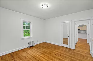 110 Ausdale Rd, Cranston, RI 02910 - Photo 20