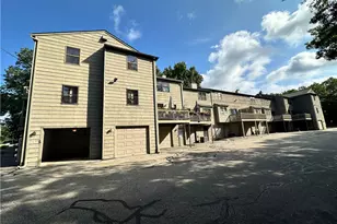 2709 Pinewood Dr, Smithfield, RI 02917 - Photo 28