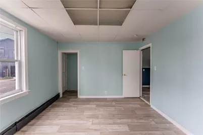 190 Manton Avenue, Providence, RI 02909 - Photo 4