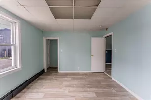 190 Manton Ave, Providence, RI 02909 - Photo 4