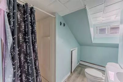 190 Manton Avenue, Providence, RI 02909 - Photo 8