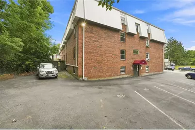 380 Sunset Avenue, North Providence, RI 02904 - Photo 2