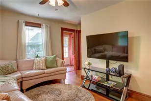 222 Peckham Ave, Middletown, RI 02842 - Photo 10