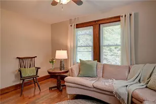 222 Peckham Ave, Middletown, RI 02842 - Photo 12