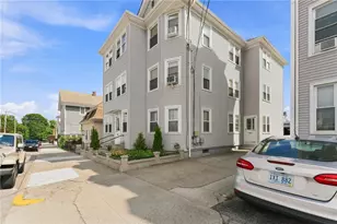 16 Fales St, Central Falls, RI 02863 - Photo 2