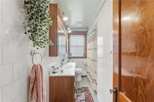 16 Fales St, Central Falls, RI 02863 - Photo 12