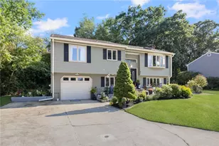 65 Marco Dr, West Warwick, RI 02893 - Photo 2