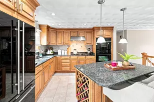 5 Kent Ave, East Providence, RI 02914 - Photo 22