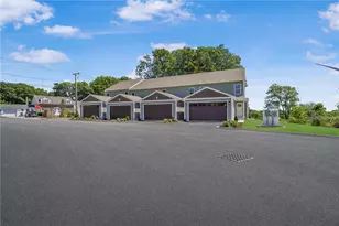 7 Trinity Way, Johnston, RI 02919 - Photo 4