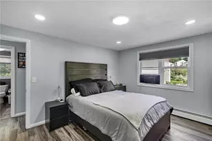 73 Harrison St, Cumberland, RI 02864 - Photo 12