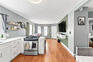 353 Smithfield Ave, Pawtucket, RI 02860 - Photo 8