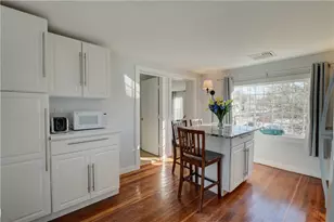 3351 Post Rd, Warwick, RI 02886 - Photo 10