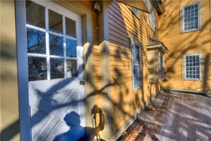 3351 Post Rd, Warwick, RI 02886 - Photo 6
