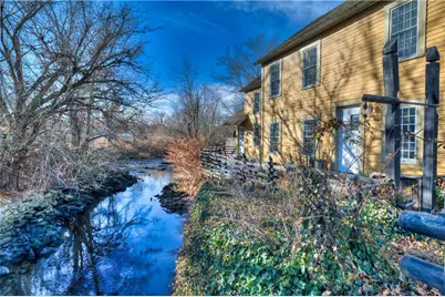 3351 Post Road, Warwick, RI 02886 - Photo 2