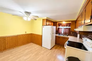 60 Martin St, East Providence, RI 02914 - Photo 4