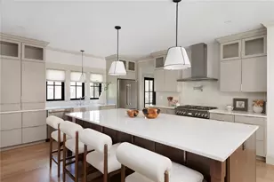 251 Slater Ave, Providence, RI 02906 - Photo 14