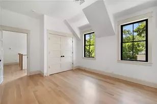 251 Slater Ave, Providence, RI 02906 - Photo 36