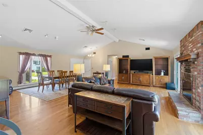 32 Red Cedar Lane, North Providence, RI 02904 - Photo 8
