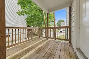 40 Sherwood St, Providence, RI 02908 - Photo 2