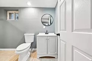40 Sherwood St, Providence, RI 02908 - Photo 14