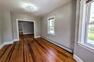 184 Cumberland St, Providence, RI 02908 - Photo 16
