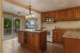 75 Richard Smith Dr, North Kingstown, RI 02852 - Photo 18