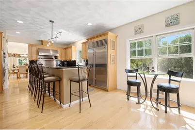 15 W Bluebird Lane, Cranston, RI 02921 - Photo 4