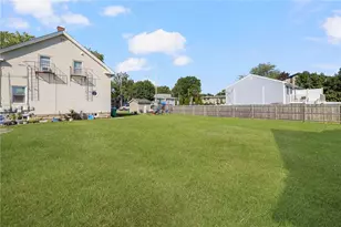 54 Balckburn Ave, Warwick, RI 02886 - Photo 28
