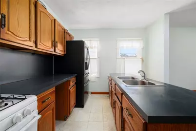 54 Blackburn Street, Warwick, RI 02886 - Photo 8