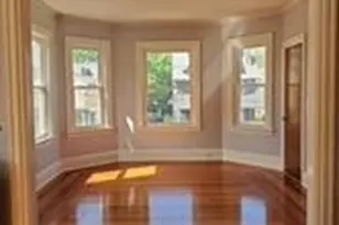 118 Wentworth Ave, Cranston, RI 02905 - Photo 2