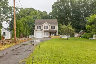 29 Genoa Ave, Johnston, RI 02919 - Photo 2