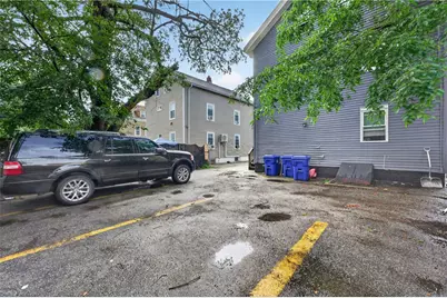 33 Pekin Street, Providence, RI 02908 - Photo 4
