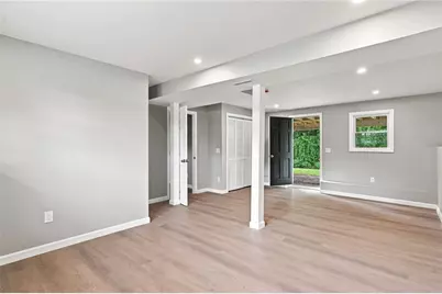 30 Verdant Drive, Cranston, RI 02920 - Photo 36