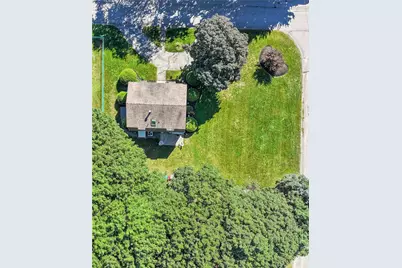 14 Sutton Street, Smithfield, RI 02828 - Photo 4