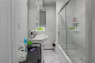 1 Hale St, Providence, RI 02909 - Photo 20