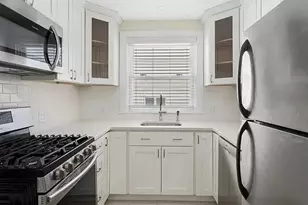 11 North Ave, Providence, RI 02906 - Photo 8