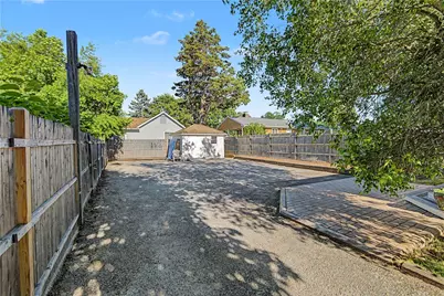 137 Kingstown Road, Narragansett, RI 02882 - Photo 14