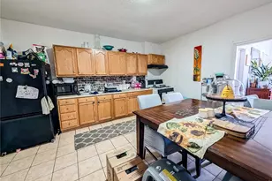 278 Sayles St, Providence, RI 02905 - Photo 6