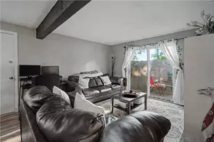 40 Cowesett Ave, West Warwick, RI 02893 - Photo 2