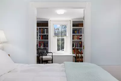 35 Mt. Vernon Street, Newport, RI 02840 - Photo 22