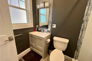 457 Douglas Ave, Providence, RI 02908 - Photo 14