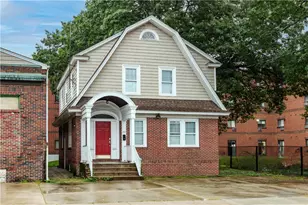 457 Douglas Ave, Providence, RI 02908 - Photo 1